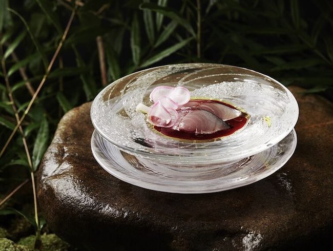 EAST MEETS WEST – A FOUR–HANDS GASTRONOMIC JOURNEY
